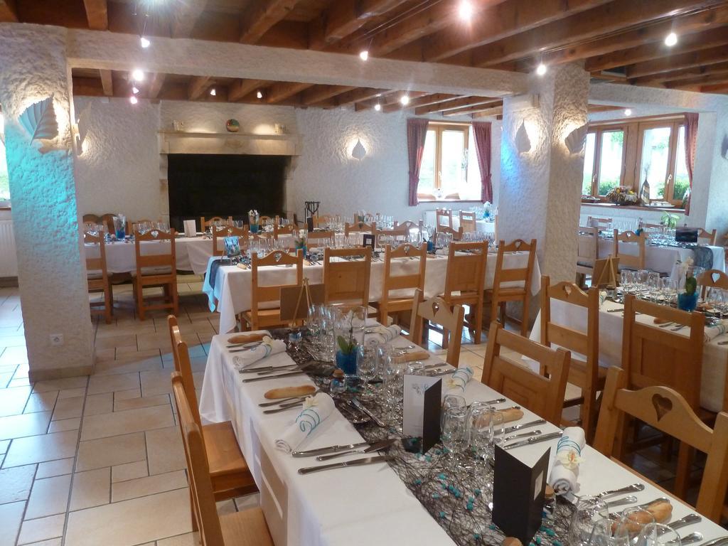 Hôtel Domaine De La Sapiniere à Thorens-Glières Extérieur photo